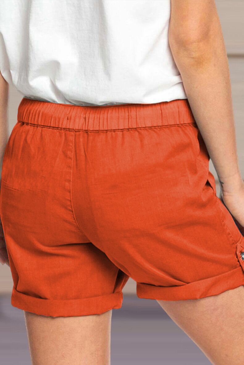Shorts mit verstellbarem Taillenkordelzug und umgeschlagenem Saum – Avélisse