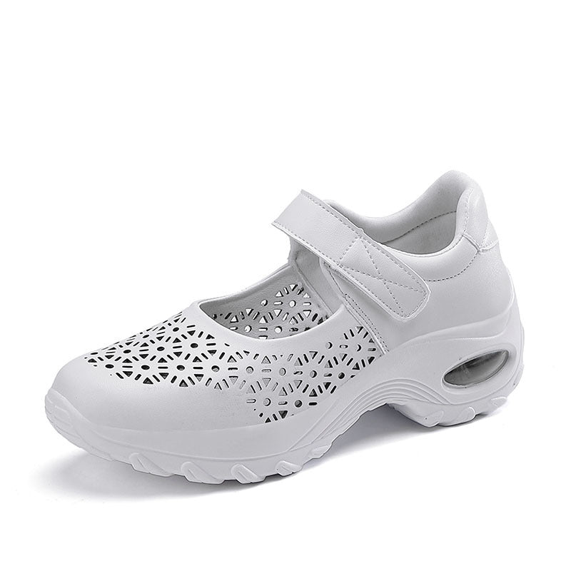 Damen nan perforierter Riemchenschuh mit Luftkissenprofil und Klettverschluss Echo Archiv
