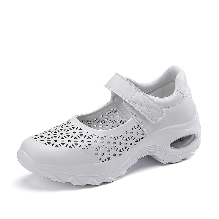 Damen nan perforierter Riemchenschuh mit Luftkissenprofil und Klettverschluss Echo Archiv