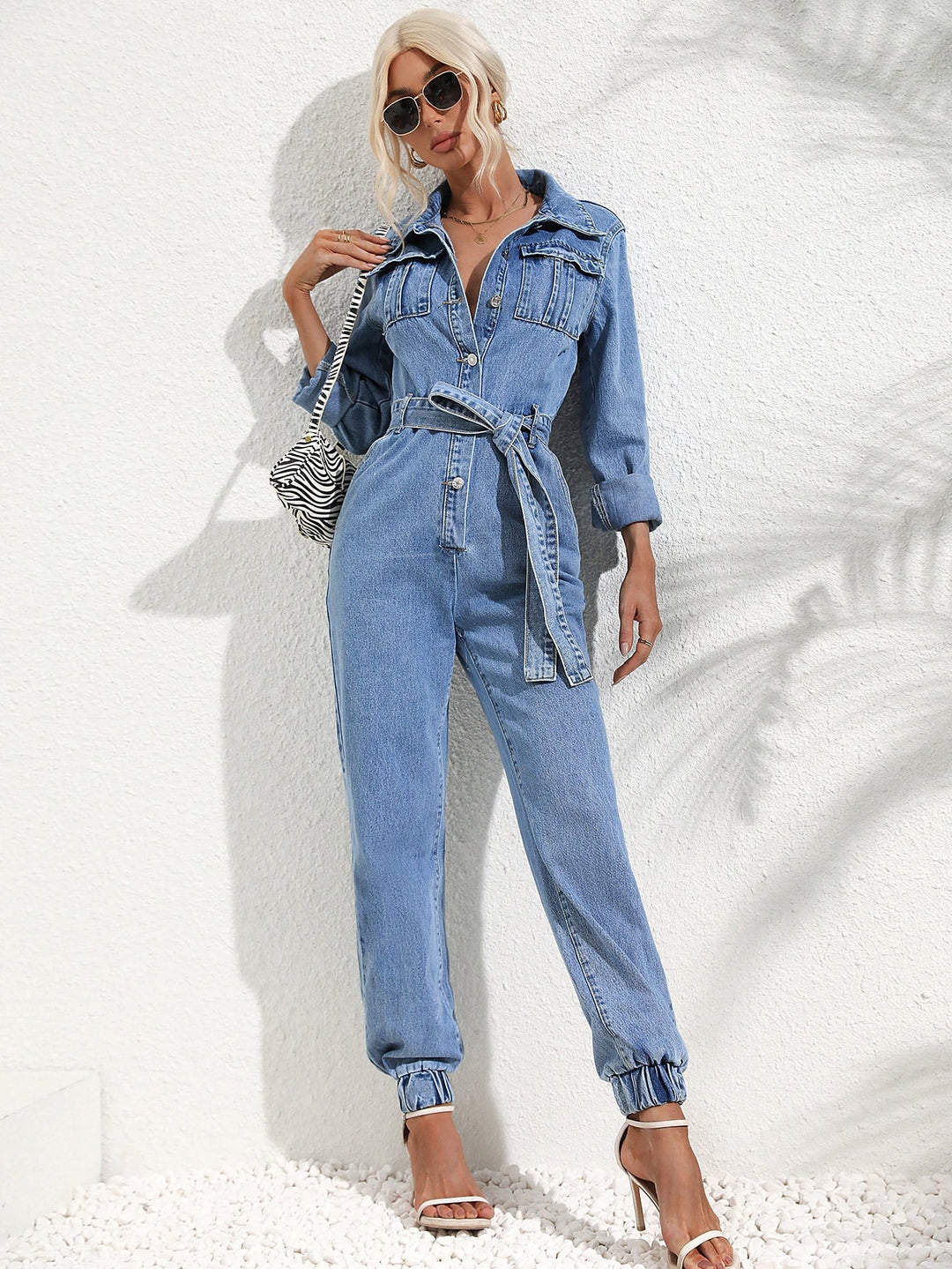 Echoarchiv | Jumpsuit mit Pattentasche und Jeansgürtel