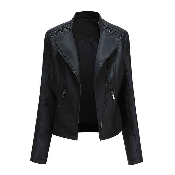 Damen nan kurze Bikerjacke aus Kunstleder mit dekorativen Ösenschnürungen an den Schultern Echo Archiv