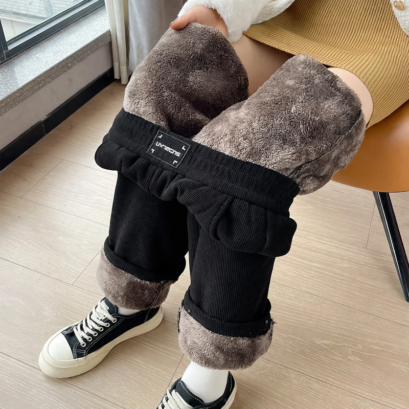 Damen-Cordhose, weit geschnitten, mit Lammfleece-Futter