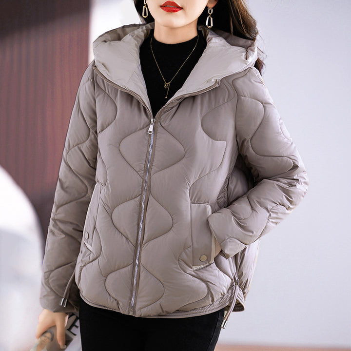 Kurze Damen-Steppjacke, glänzend, mit Kapuze