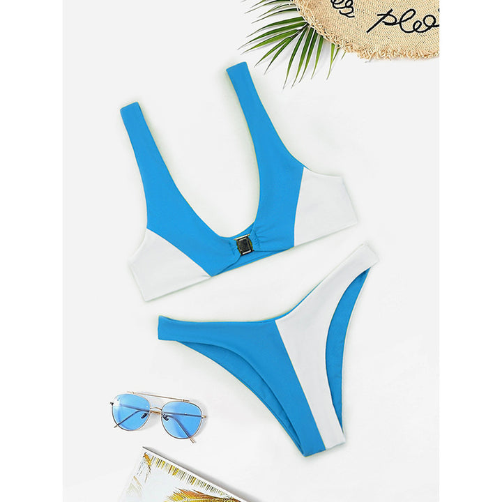 Damen Bikini mit modischem V-Ausschnitt und herausnehmbaren Polstern Echo Archiv