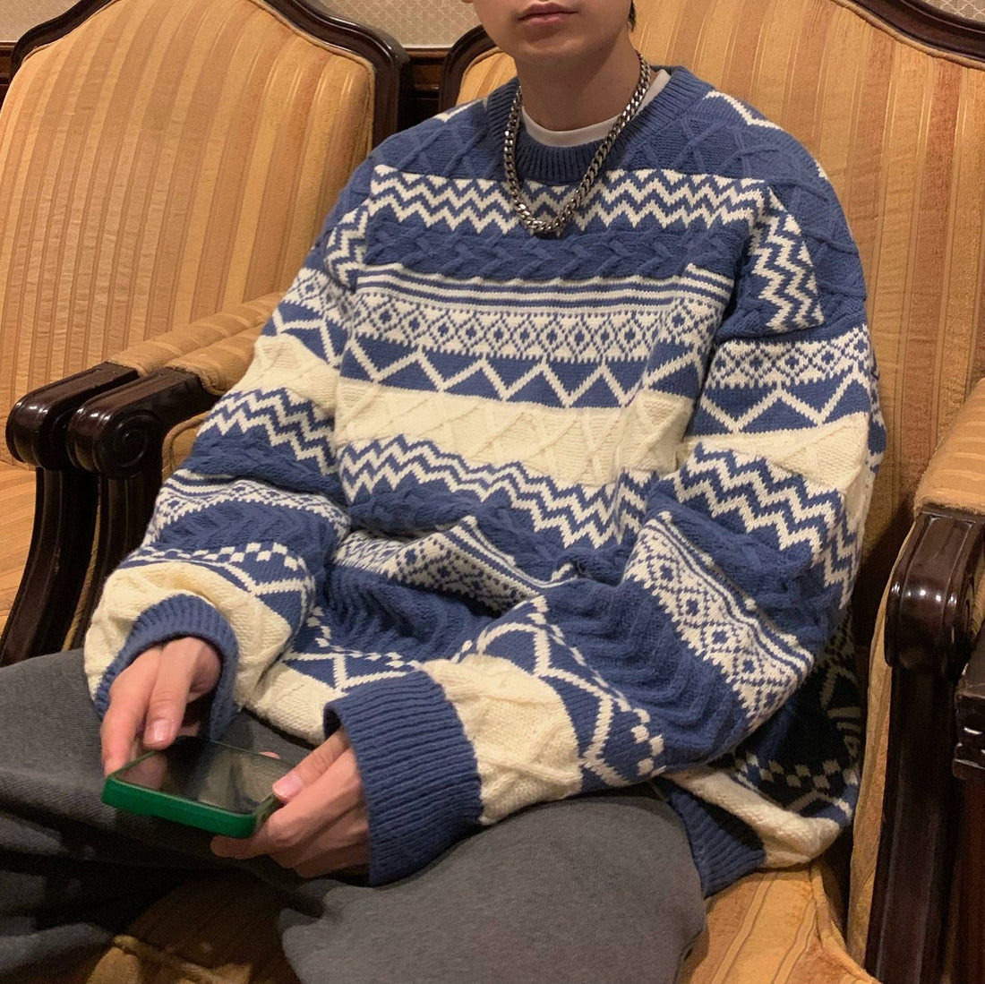 Retro-Strickpullover im Vintage-Stil