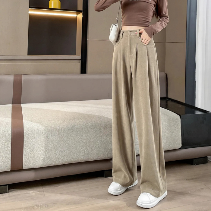 Kord-Hose mit weitem Bein, High-Waist, gefüttert