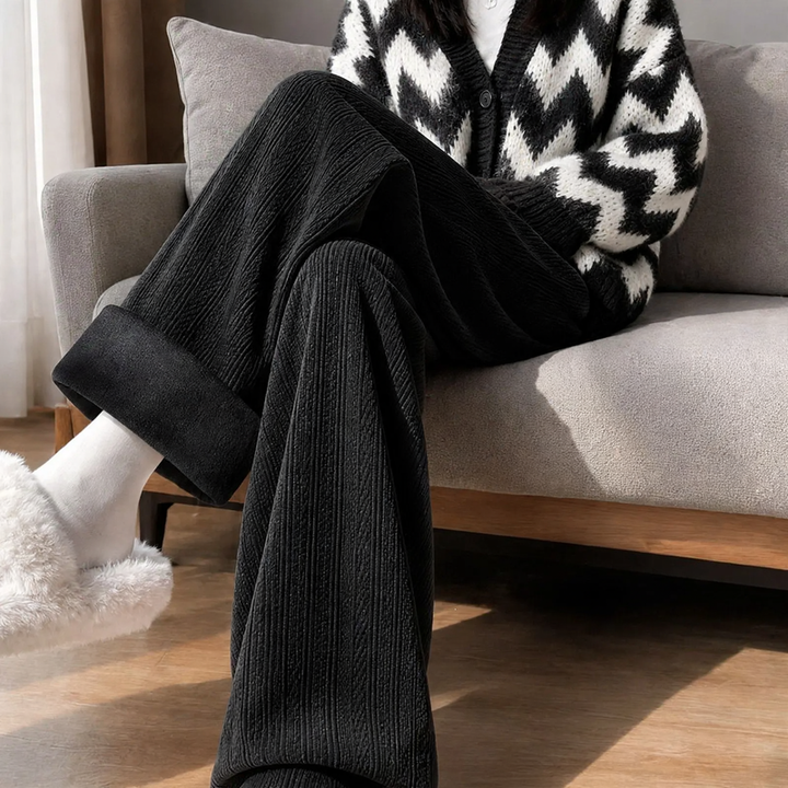 Damen-Cordhose, weit geschnitten