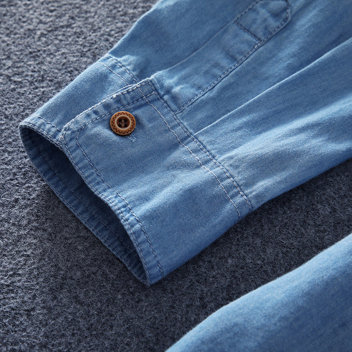Herren Leichtes Chambray-Hemd mit Brusttasche und entspanntem Schnitt Echo Archiv