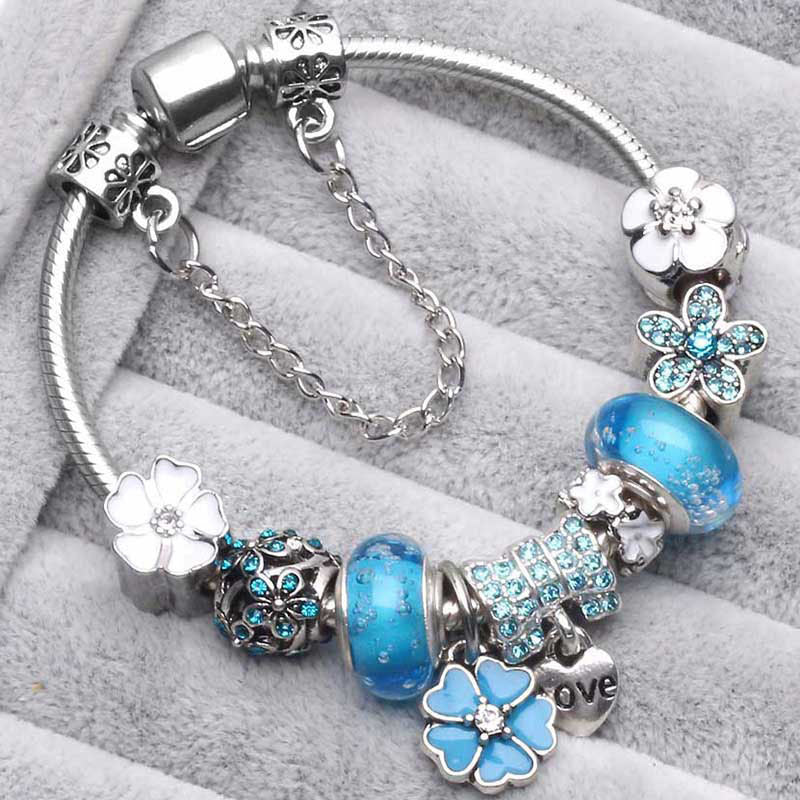 Echoarchiv | Pfirsichblüten Charme Armband