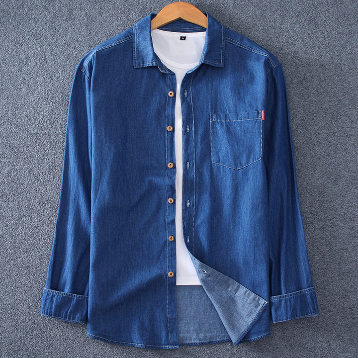 Herren Leichtes Chambray-Hemd mit Brusttasche und entspanntem Schnitt Echo Archiv