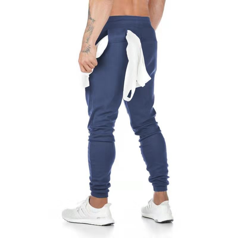 Herren Sportliche Jogginghose mit funktionalem Design und elastischem Bund Echoarchiv