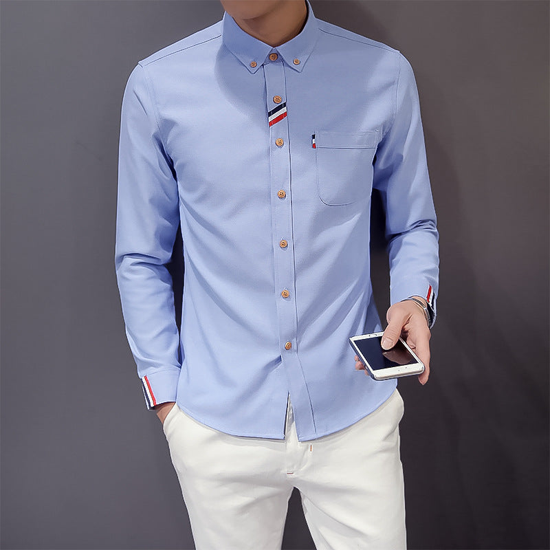 Herren nan tailliertes Button-Down-Hemd mit dezentem Tricolour-Besatz und bügelleichter Baumwollstretchqualität Echo Archiv