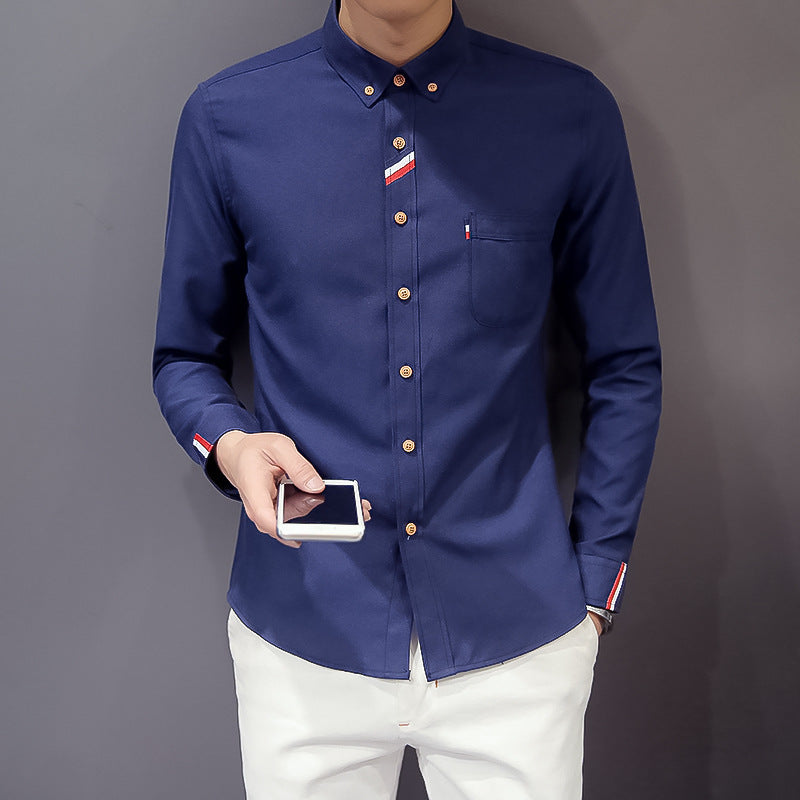 Herren nan tailliertes Button-Down-Hemd mit dezentem Tricolour-Besatz und bügelleichter Baumwollstretchqualität Echo Archiv