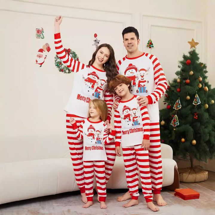 Weihnachtliches Familien-Schlafanzug-Set