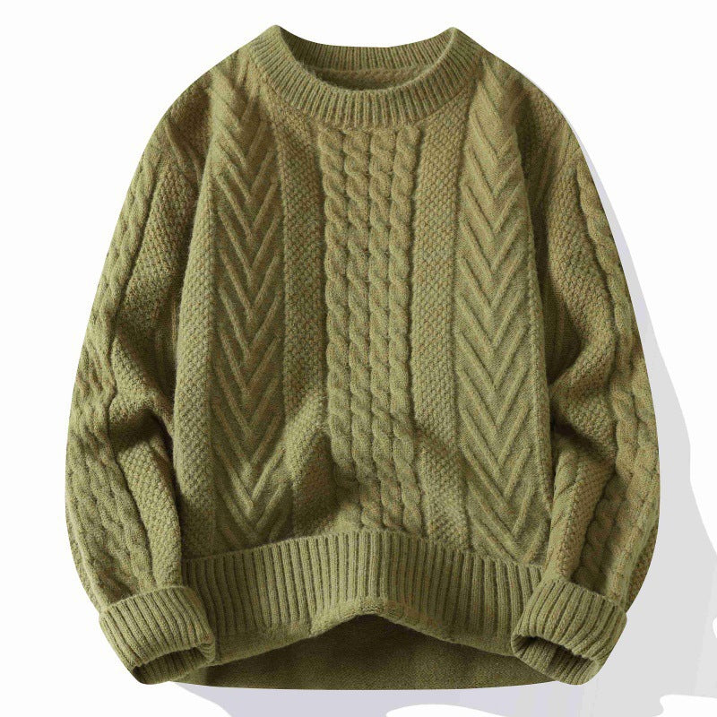 Grober Strickpullover mit Zopfmuster