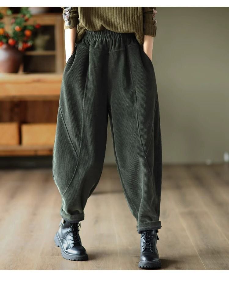 Damen Cordhose, Karottenform, gefüttert