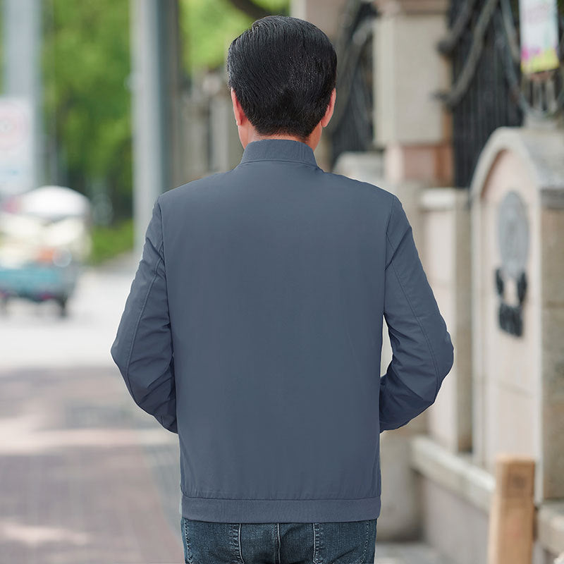 Herren sportliche Jacke mit funktionalem Schnitt und atmungsaktiven Eigenschaften Echoarchiv