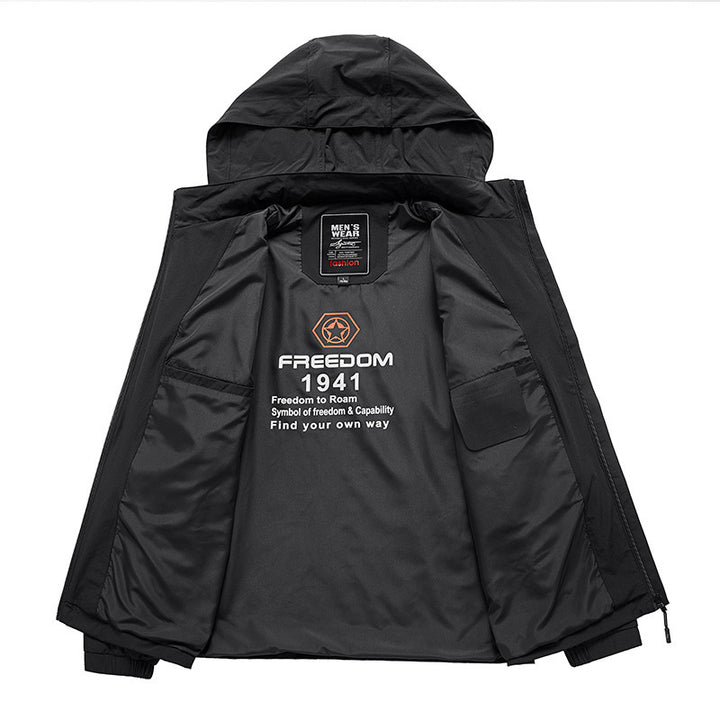 Herren Atmungsaktive Softshelljacke mit verstellbarer Kapuze und verdecktem zweiwegigen Reißverschluss Echoarchiv