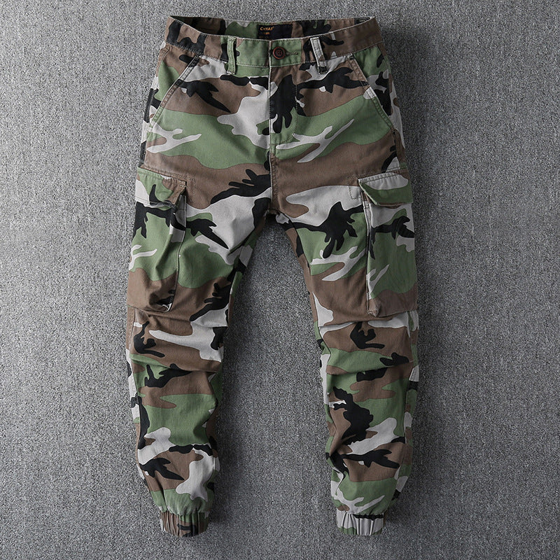 Herren Cargohose im Military-Stil mit elastischen Bündchen und Mehrfachtaschen Echoarchiv