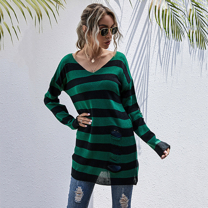 Damen Gestreifter Oversize Strickpullover mit V‑Ausschnitt und Distressed-Details Echoarchiv