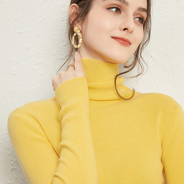 Damen Figurnaher Rippstrick-Rollkragenpullover mit kurzem Saum und weichem Fall Echoarchiv