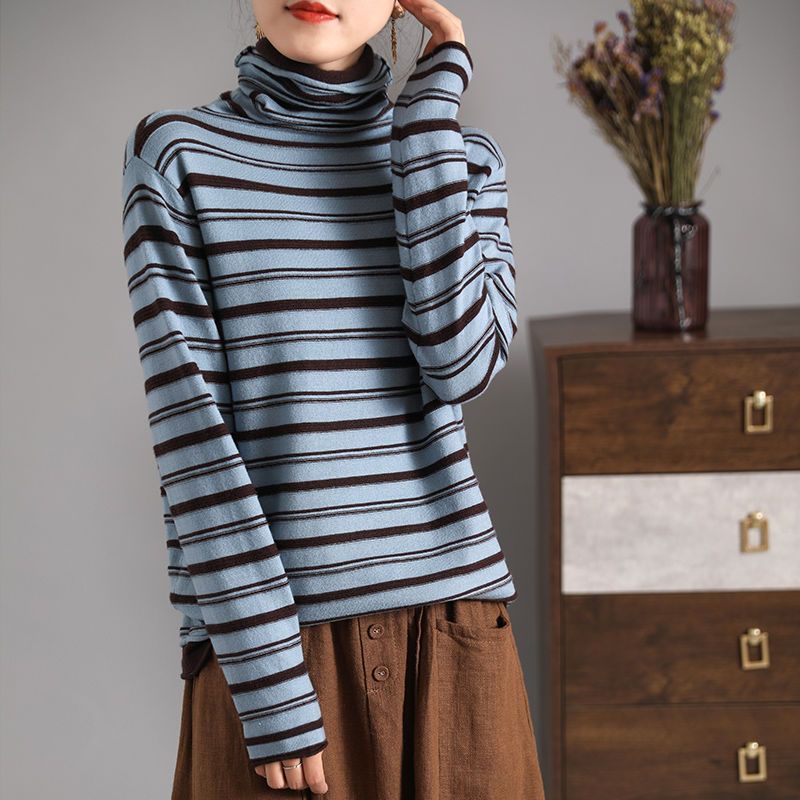 Damen-Langarmshirt mit Stehkragen und Streifenmuster