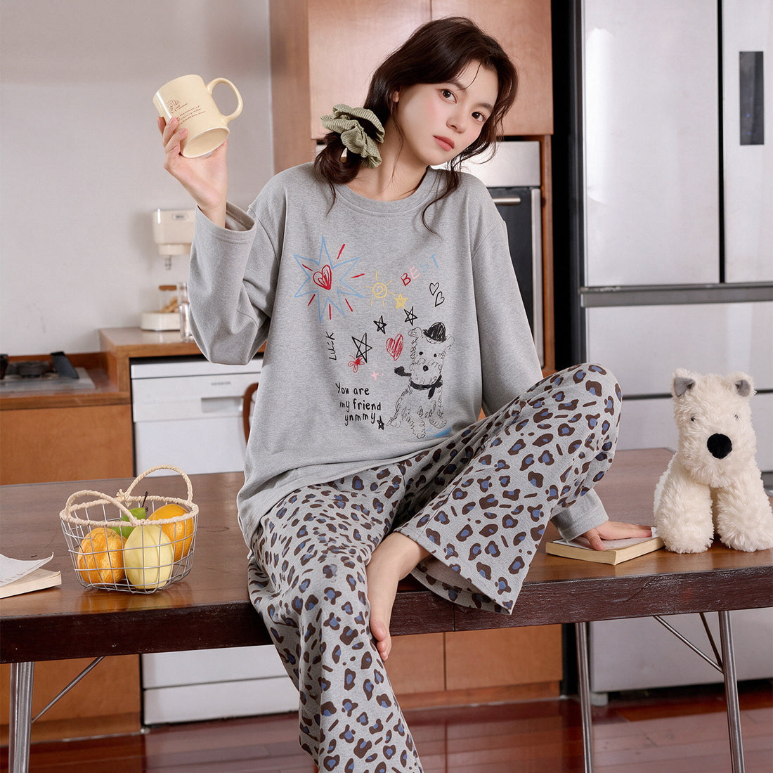 Damen-Pyjama-Set aus Baumwolle mit Brustpolstern
