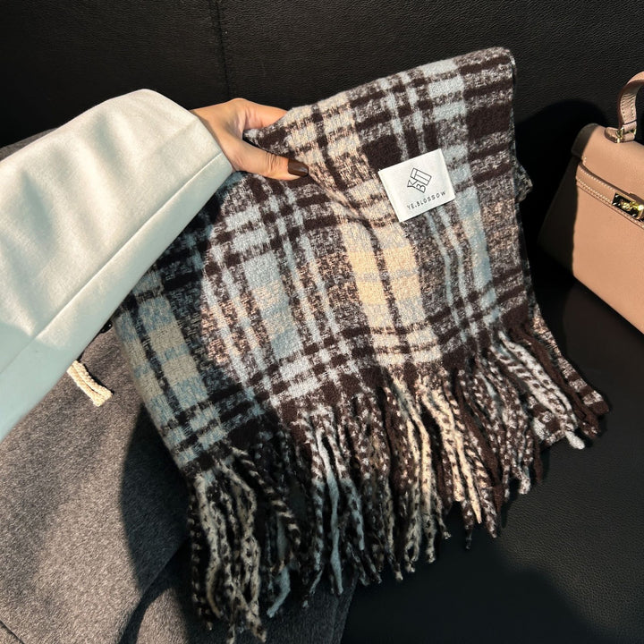Dicker karierter Schal aus Mohair-Optik