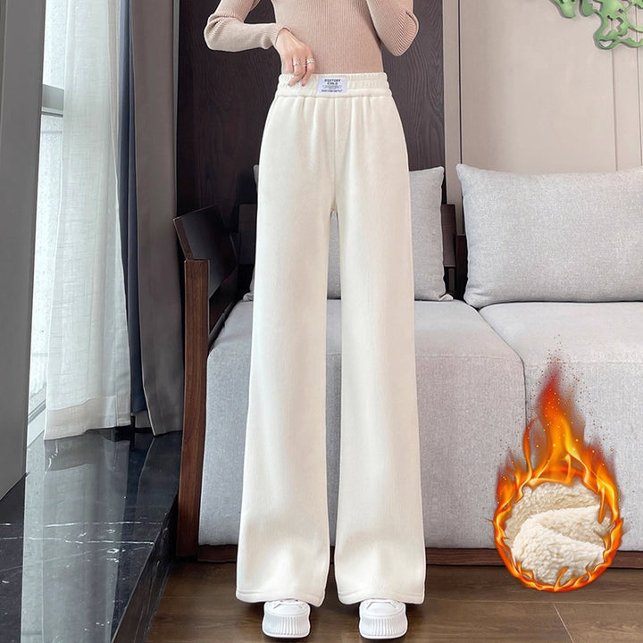 Damen-Cordhose mit Lammfleece, weit geschnitten