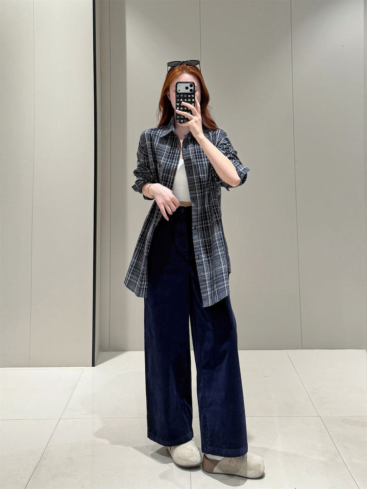 Damen-Cordhose mit hohem Bund und weitem Bein