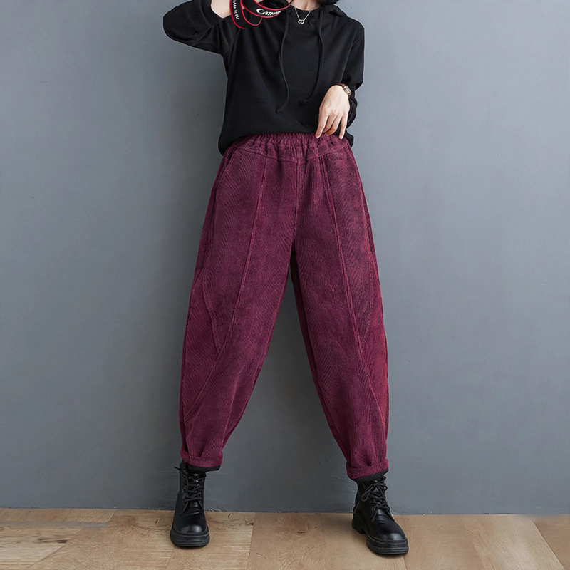 Kordhose für Damen, weiter Schnitt, gefüttert