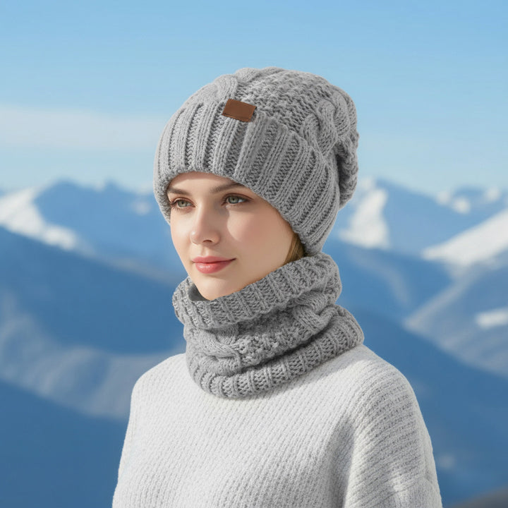 Winter-Set: Strickmütze und Schal
