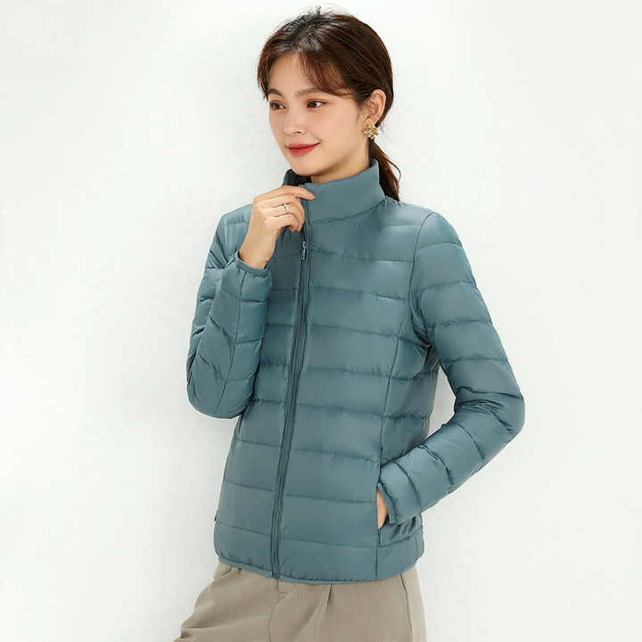 Leichte Daunenjacke für Damen, Stehkragen, weiß, Entendaune