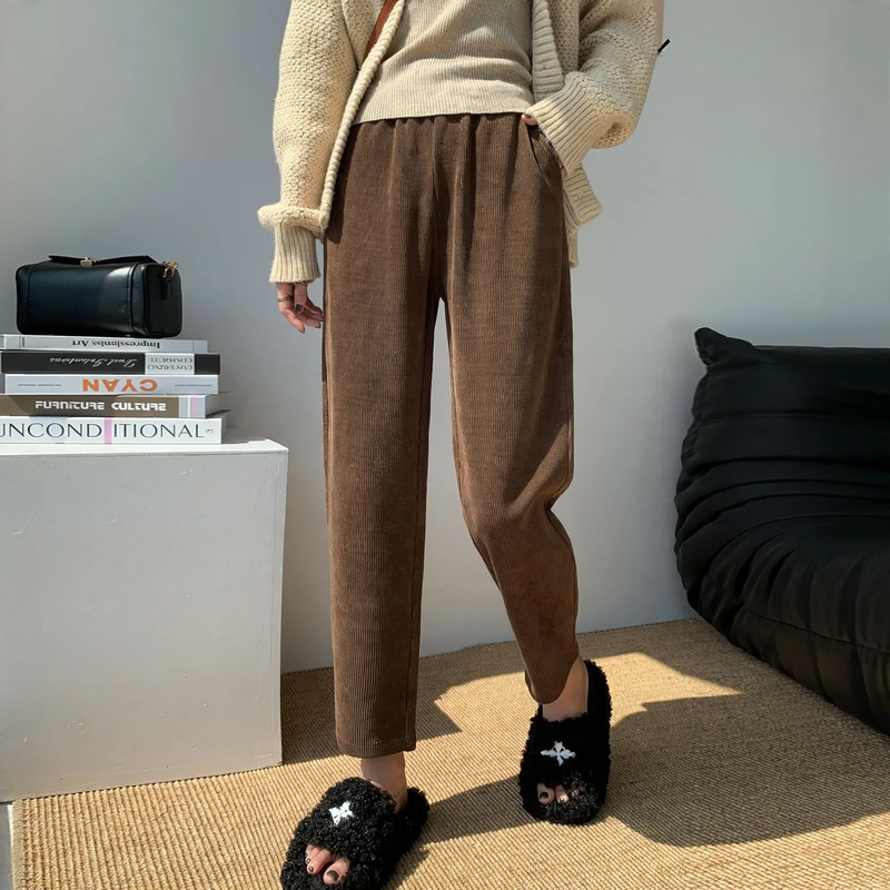 Damen-Cordhose, Haremsschnitt, verschiedene Längen