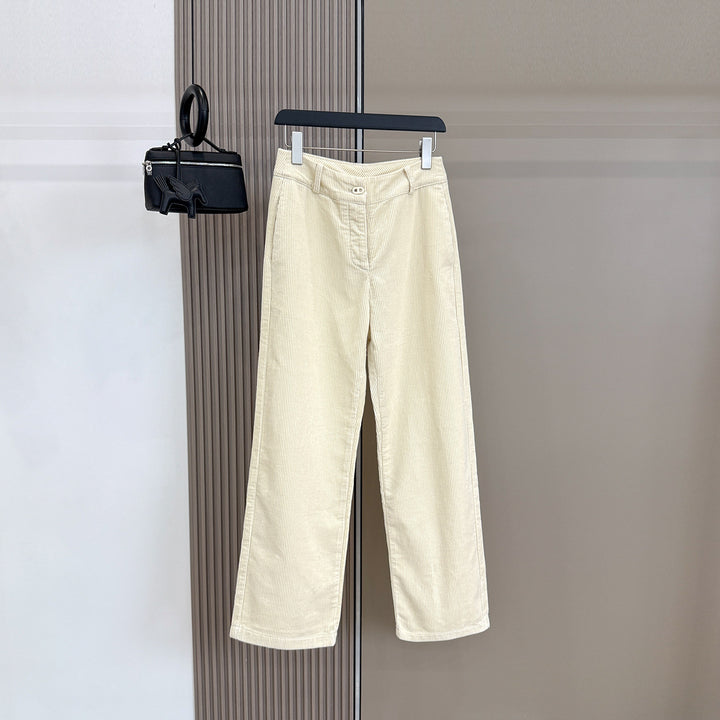 Damen-Cordhose aus 100% Baumwolle, weit geschnitten