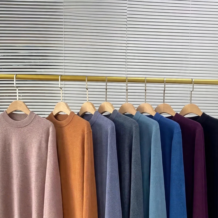Herren-Strickpullover aus Wolle, verschiedene Kragenformen