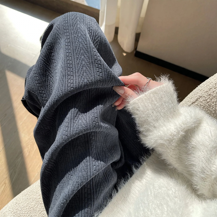 Gefütterte Cord-Weithosen für Damen