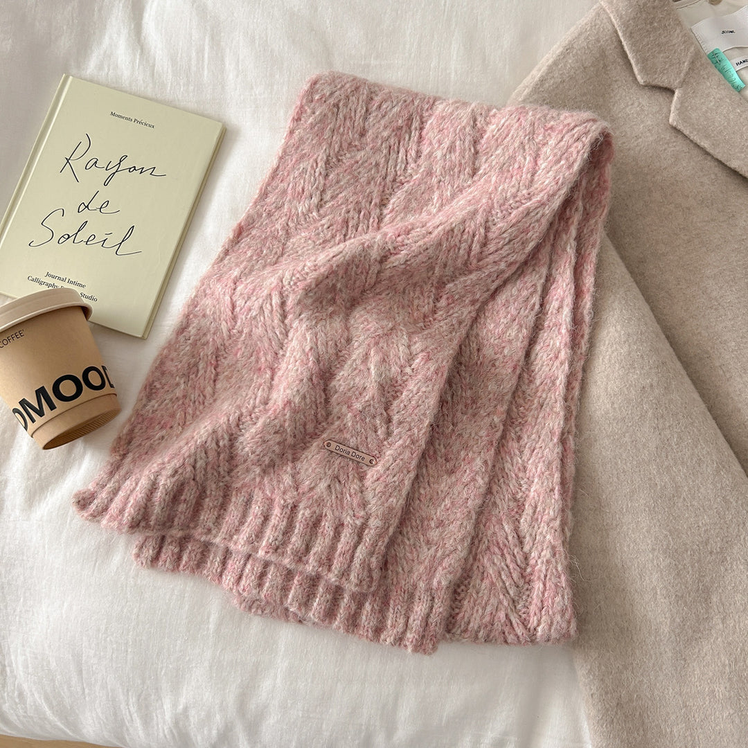 Strickschal aus Wollmischgewebe mit Alpaka-Anteil