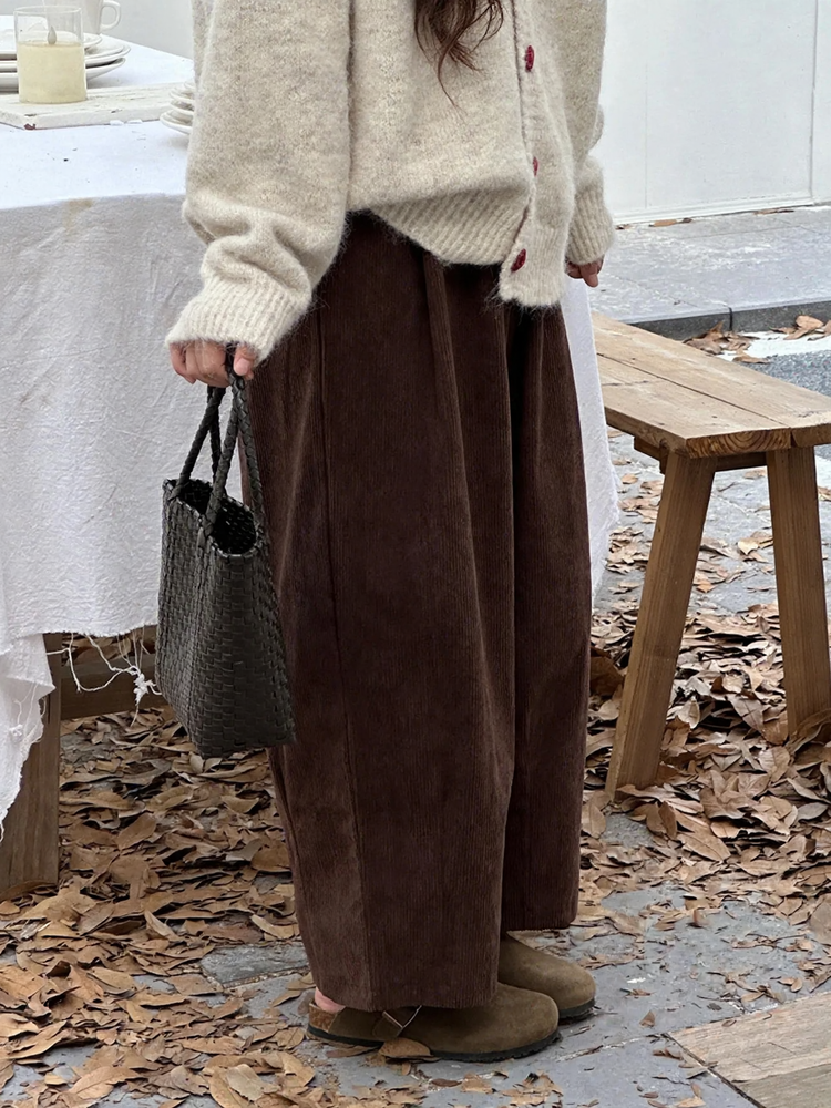 Damen-Cordhose, verkürzt, lockere Passform
