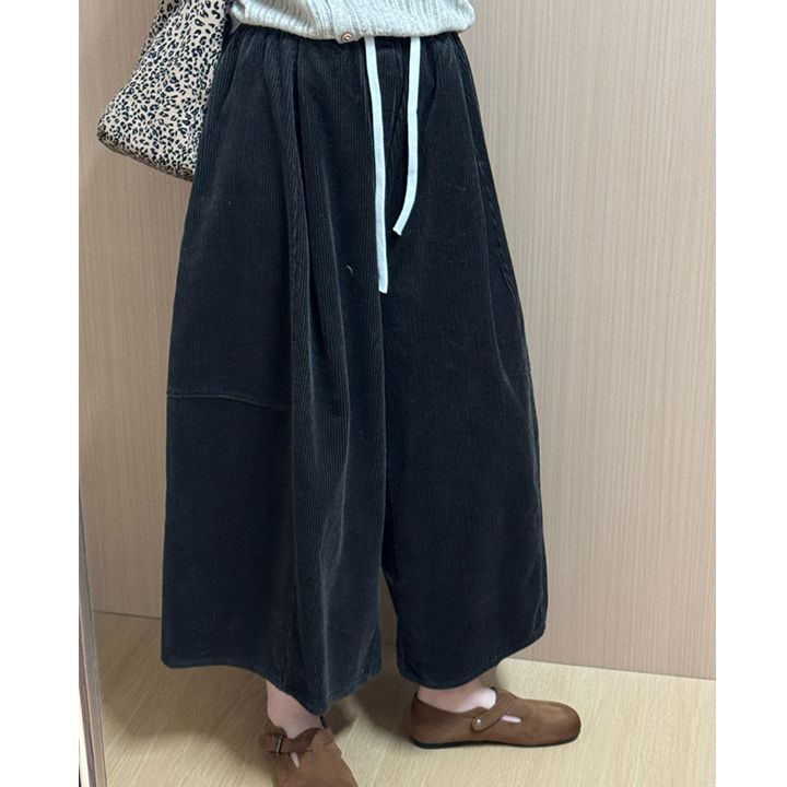 Damen-Cordhose mit weitem Bein, gefüttert