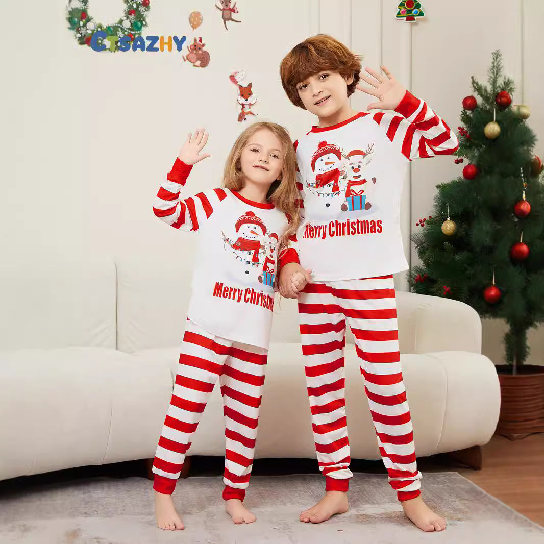 Weihnachtliches Familien-Schlafanzug-Set