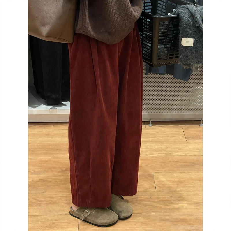 Damen-Cordhose, verkürzt, lockere Passform