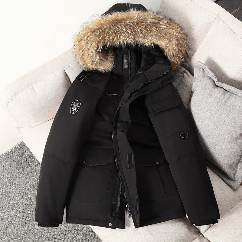 Gefütterte Herren-Daunenjacke mit Kragen