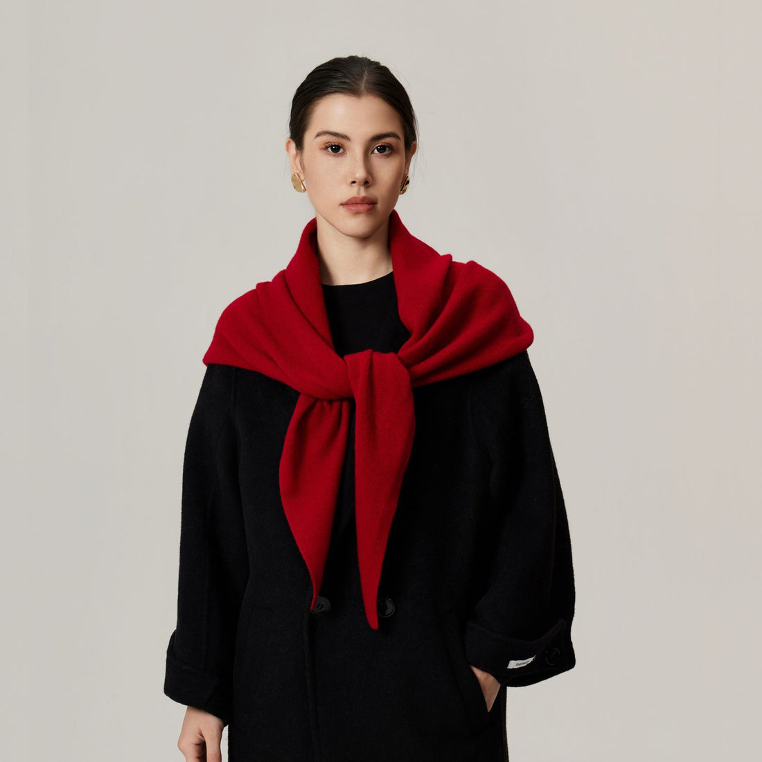 Dreieckstuch aus 100% Wolle, elegant und wärmend