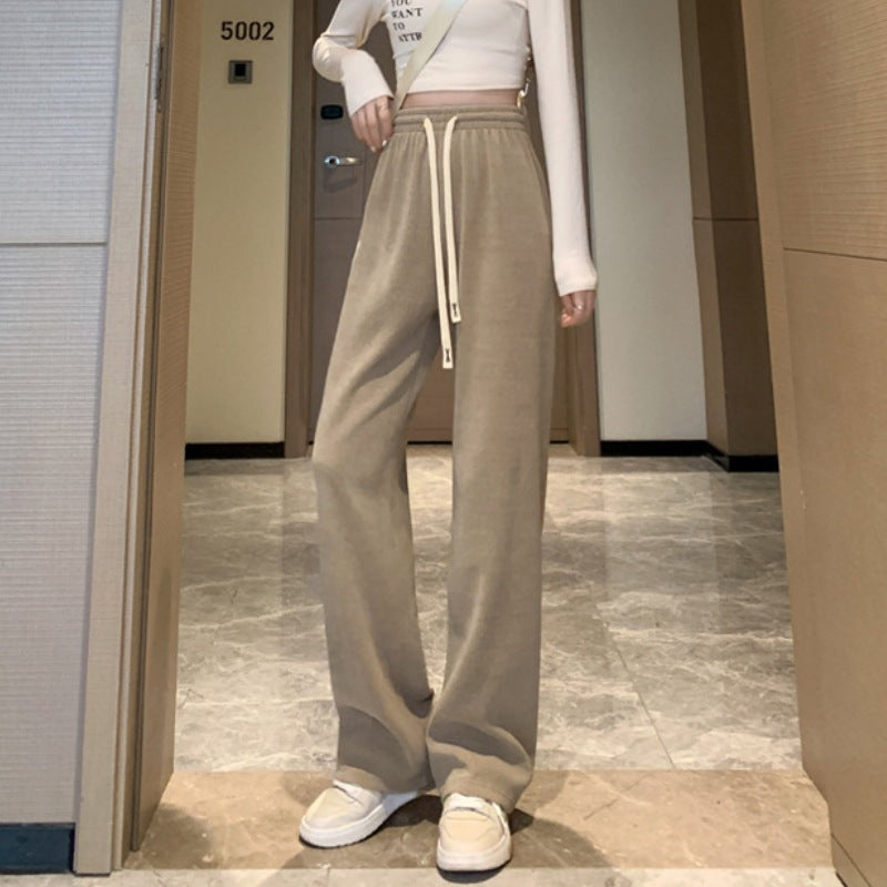 Lockere Kord-Hose mit weitem Bein