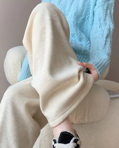 Gefütterte Cord-Weithose im koreanischen Stil