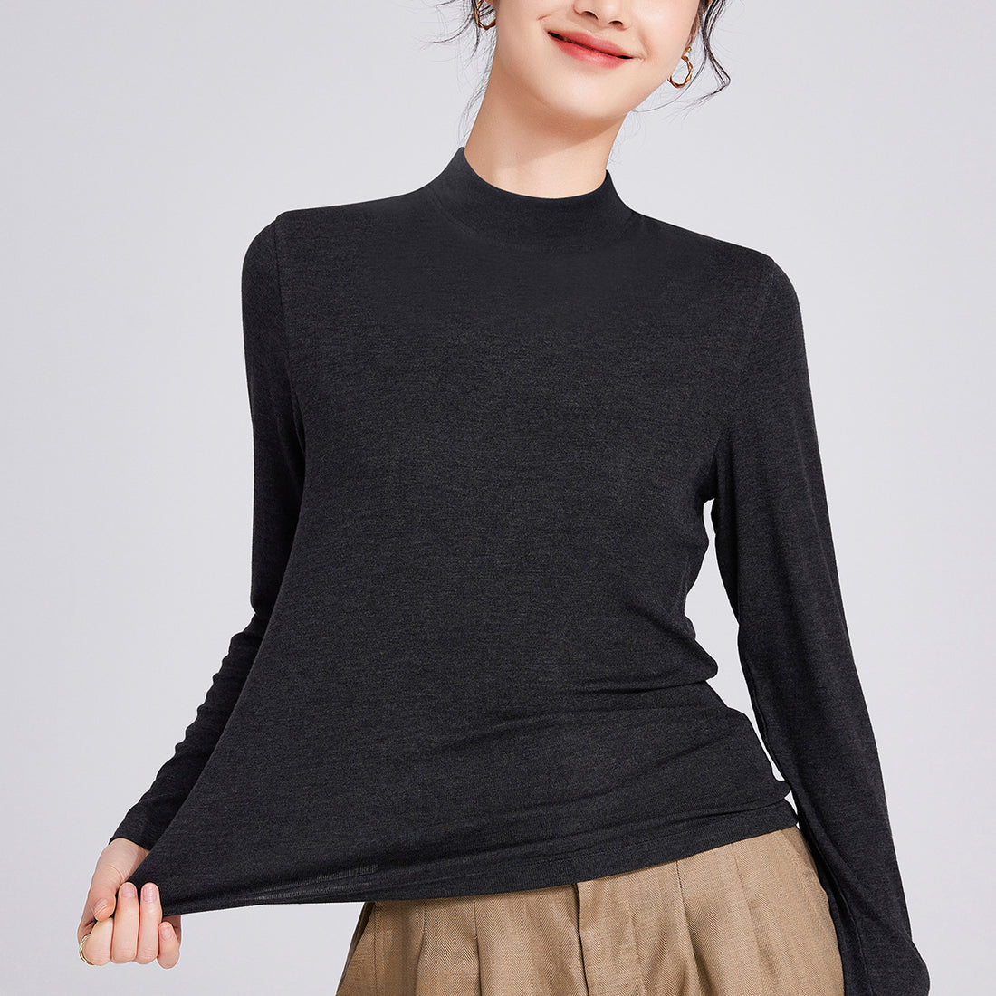 Damen-Langarmshirt aus Wollmischung mit Stehkragen