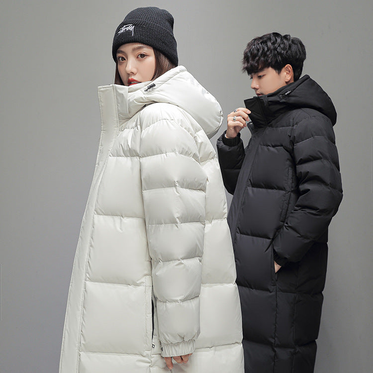 Lange, gefütterte Herren-Daunenjacke mit Kapuze