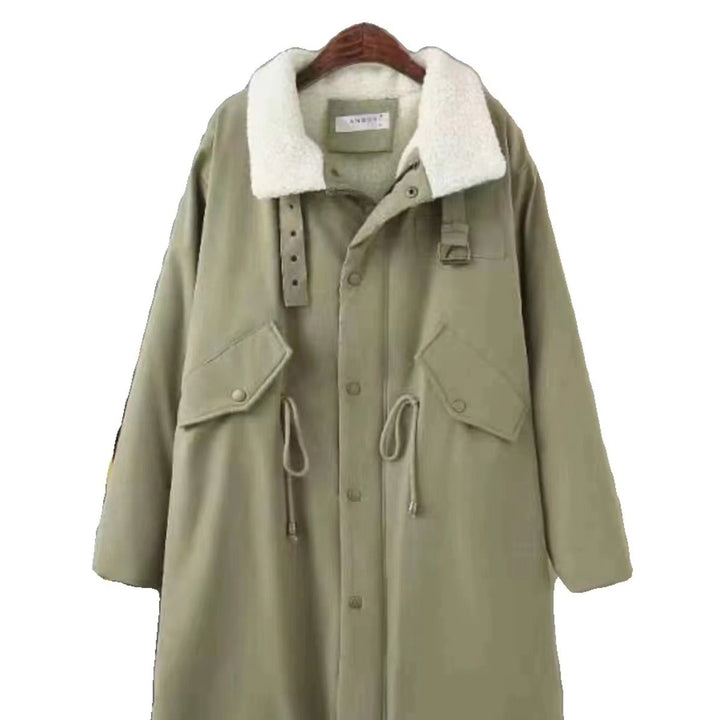 Langer, gefütterter Damen-Parka mit Lammfell-Optik