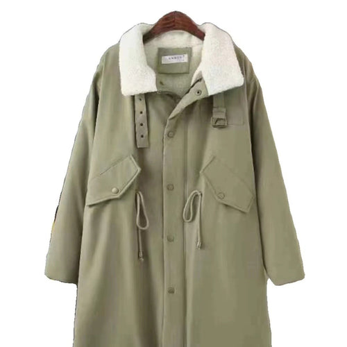 Langer, gefütterter Damen-Parka mit Lammfell-Optik